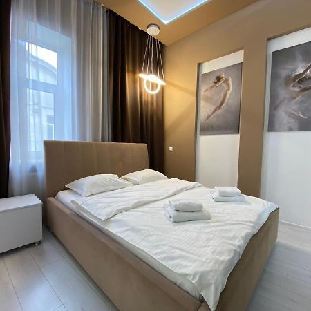 Galicia Apartments Lviv Extérieur photo