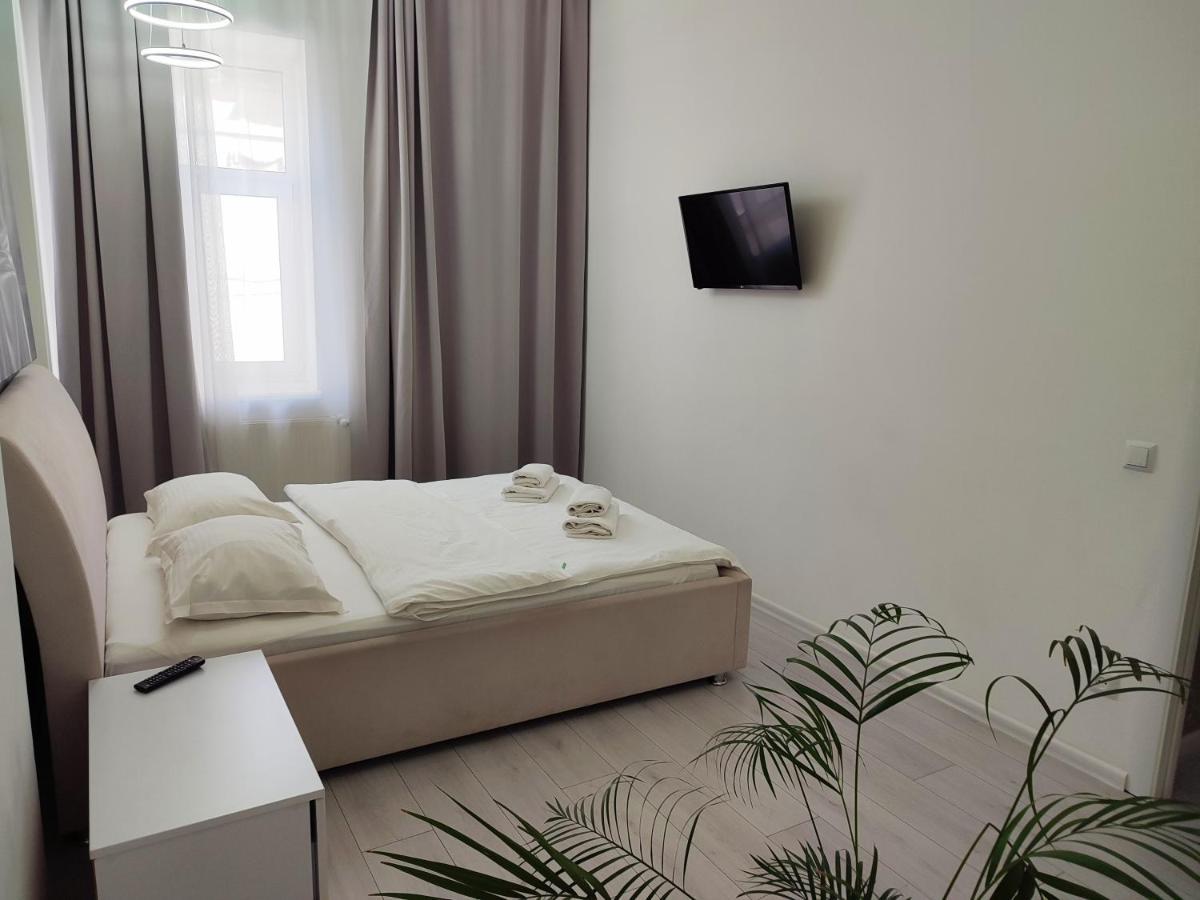 Galicia Apartments Lviv Extérieur photo