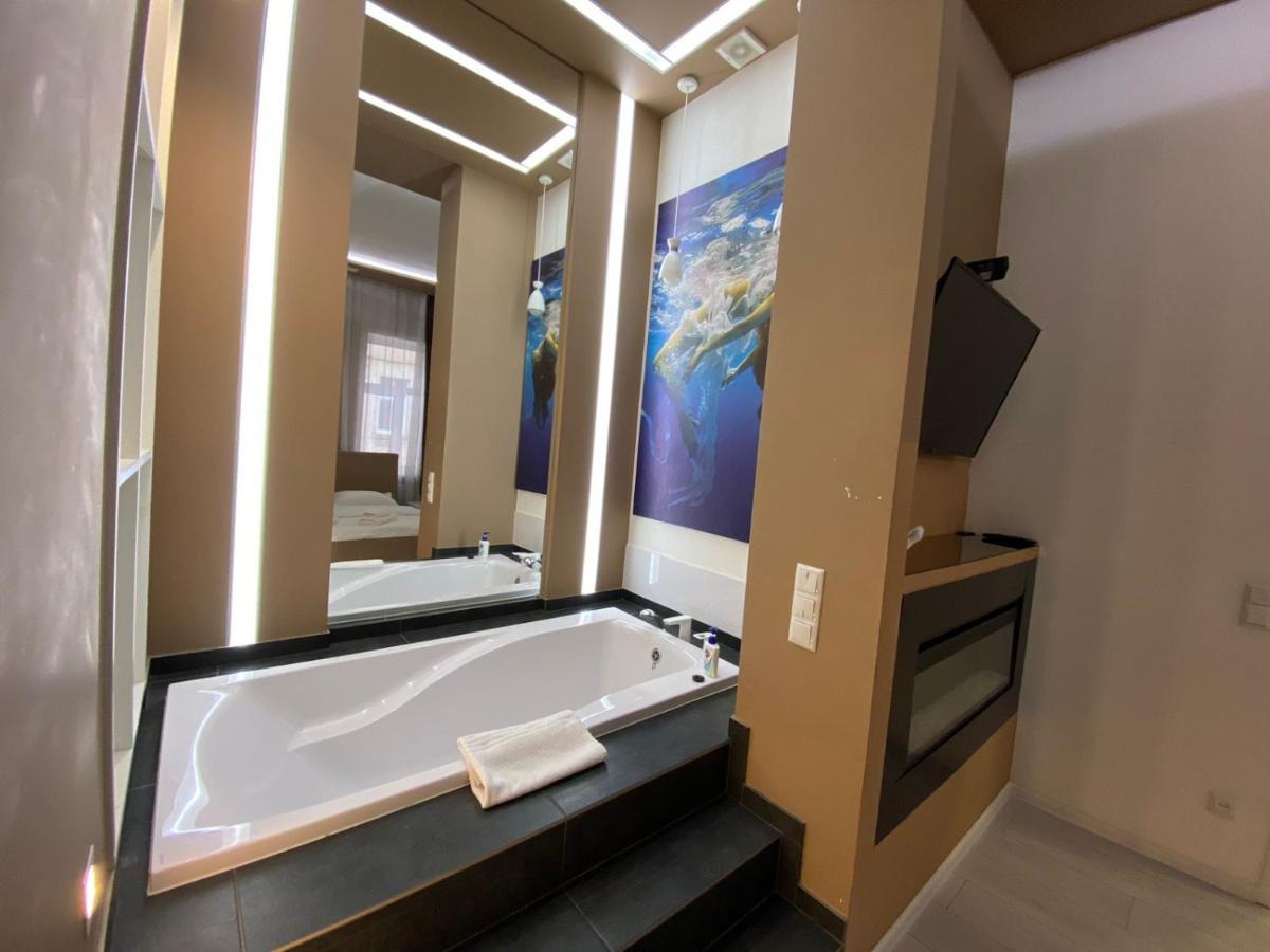 Galicia Apartments Lviv Extérieur photo
