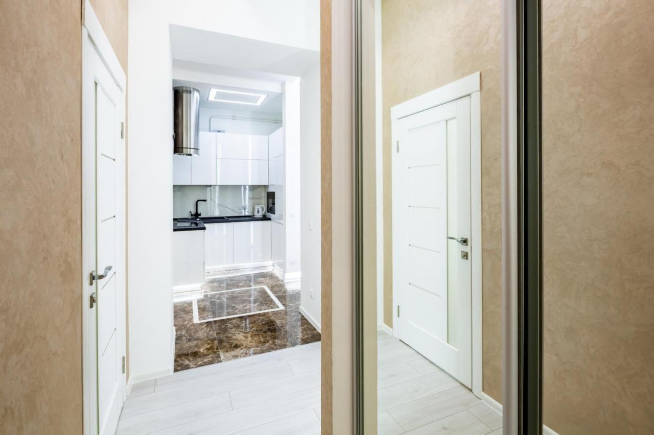 Galicia Apartments Lviv Extérieur photo