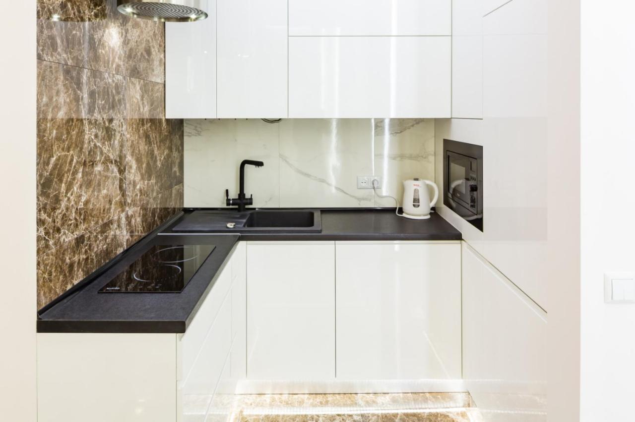 Galicia Apartments Lviv Extérieur photo