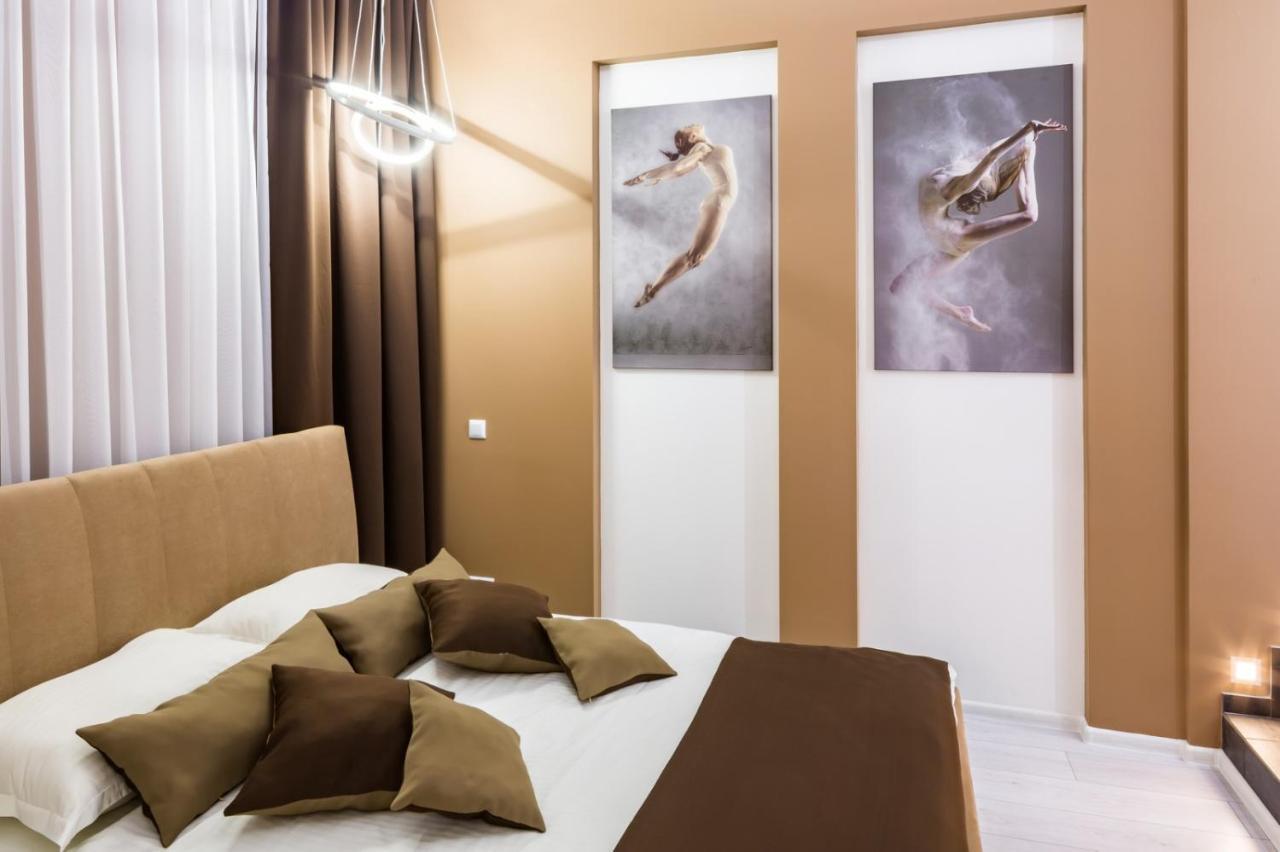 Galicia Apartments Lviv Extérieur photo